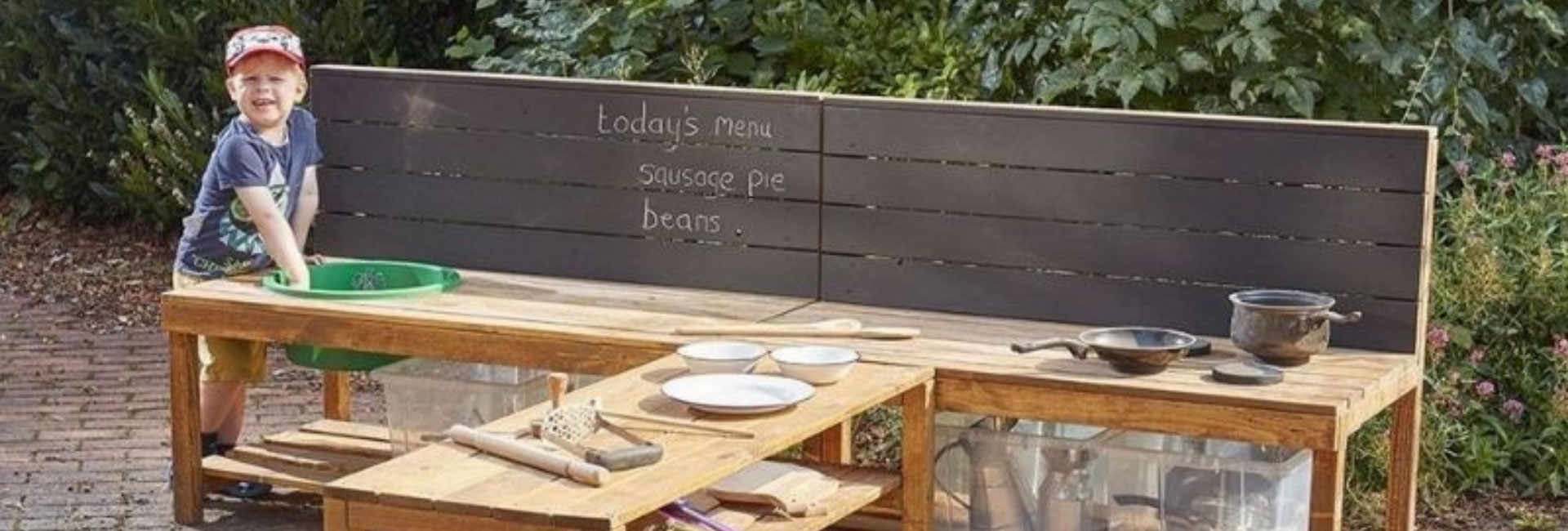 Cost Cutters UK - Outdoor Classrooms